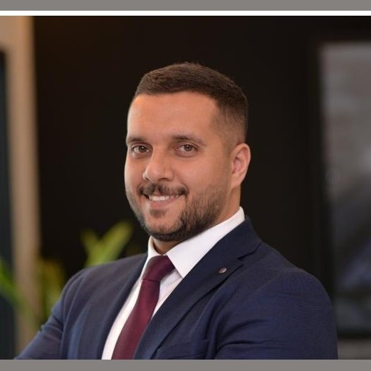 Nader Maher Shehadeh Hussein